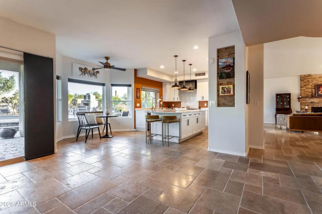 Real Estate Picture 30