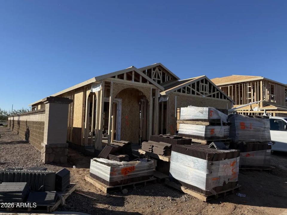 Real Estate Picture 2