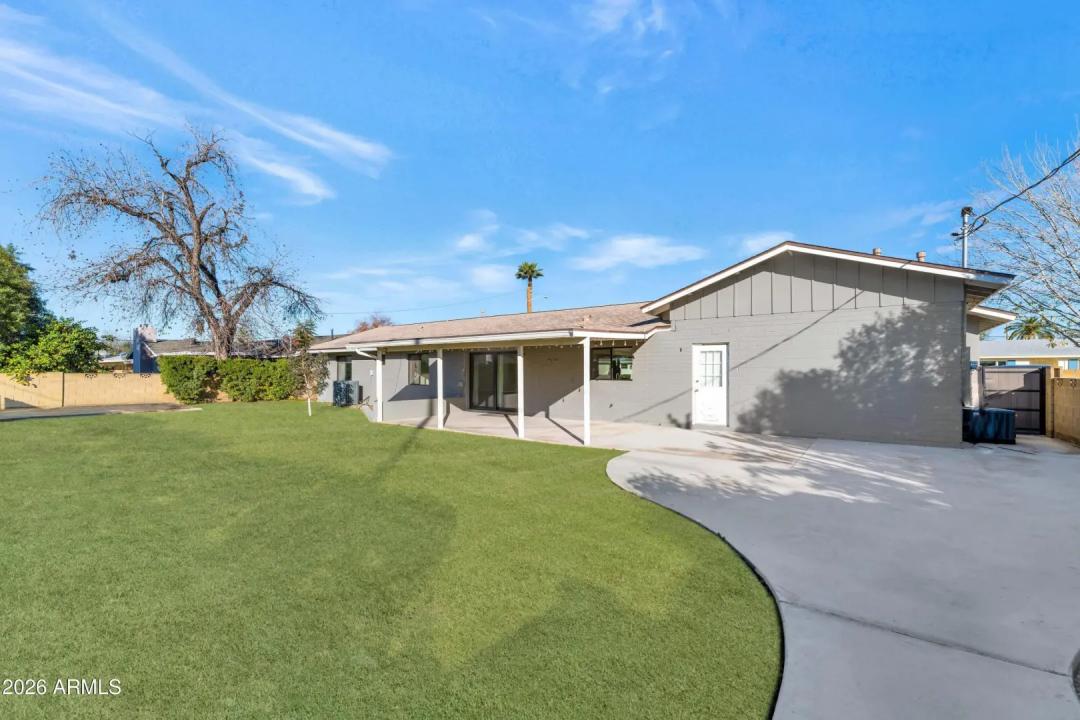 Real Estate Picture 28