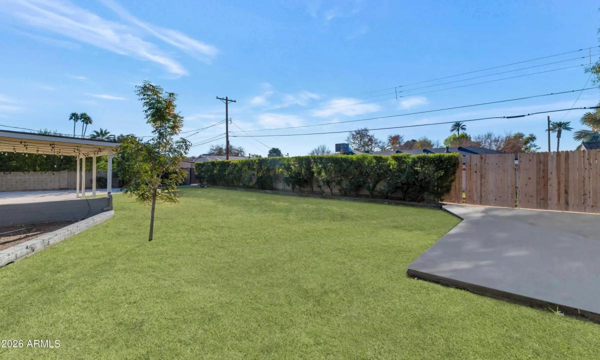 Real Estate Picture 29