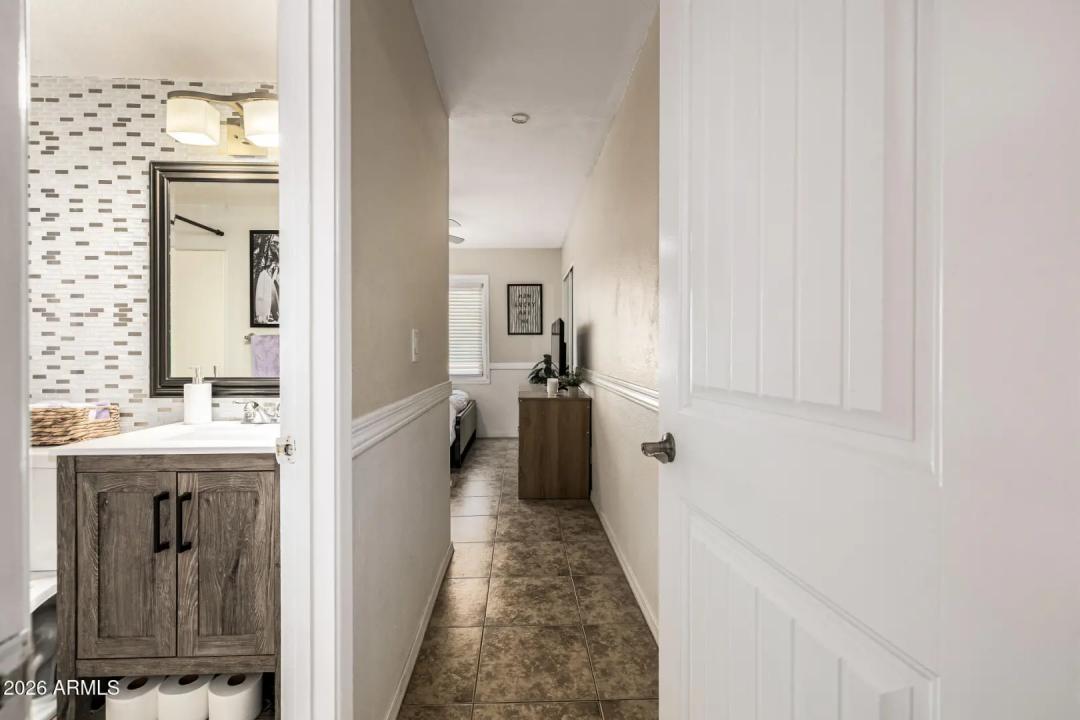 Real Estate Picture 21