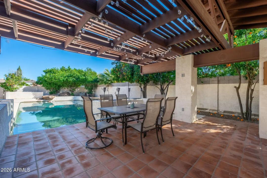 Real Estate Picture 35