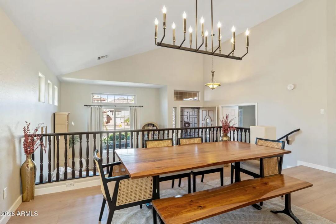 Real Estate Picture 10