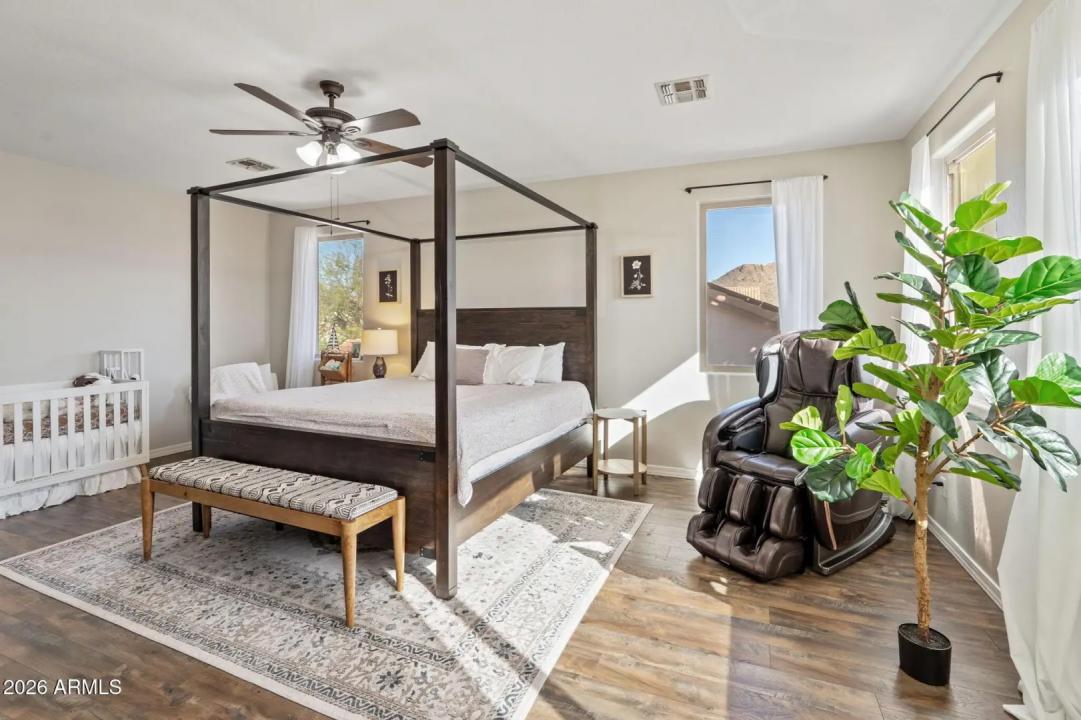 Real Estate Picture 43