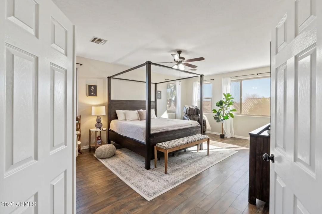Real Estate Picture 46