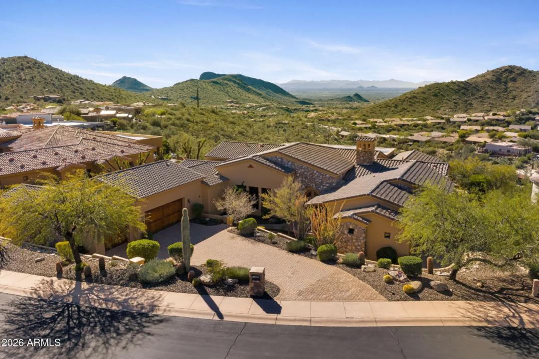 Real Estate Picture 2