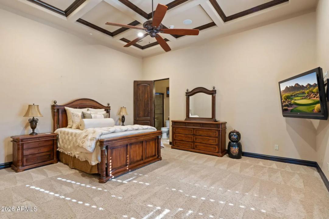 Real Estate Picture 18