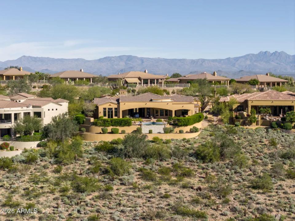 Real Estate Picture 36