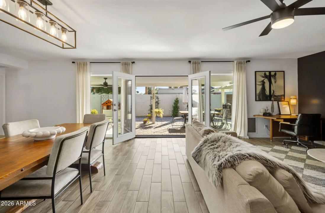 Real Estate Picture 14