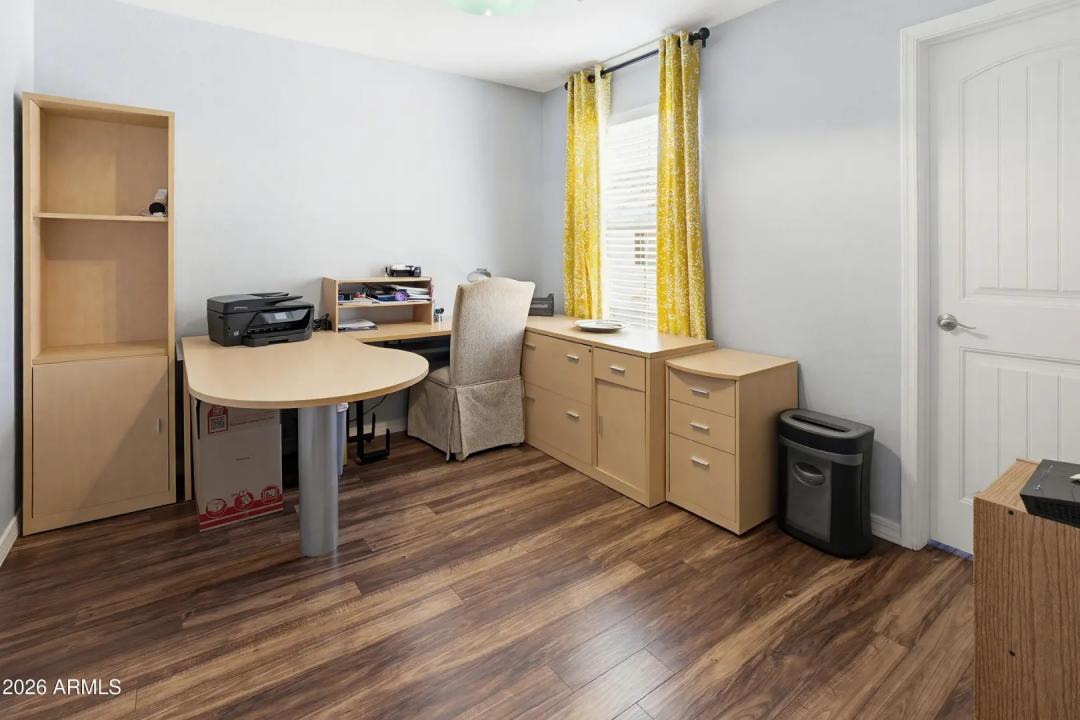 Real Estate Picture 17