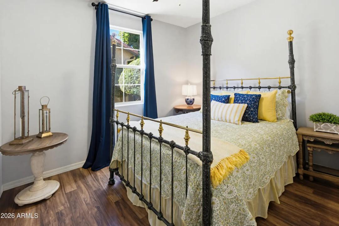 Real Estate Picture 19