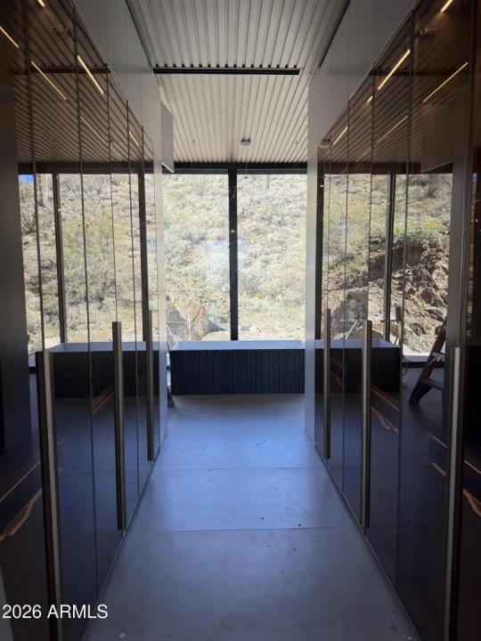 Real Estate Picture 12