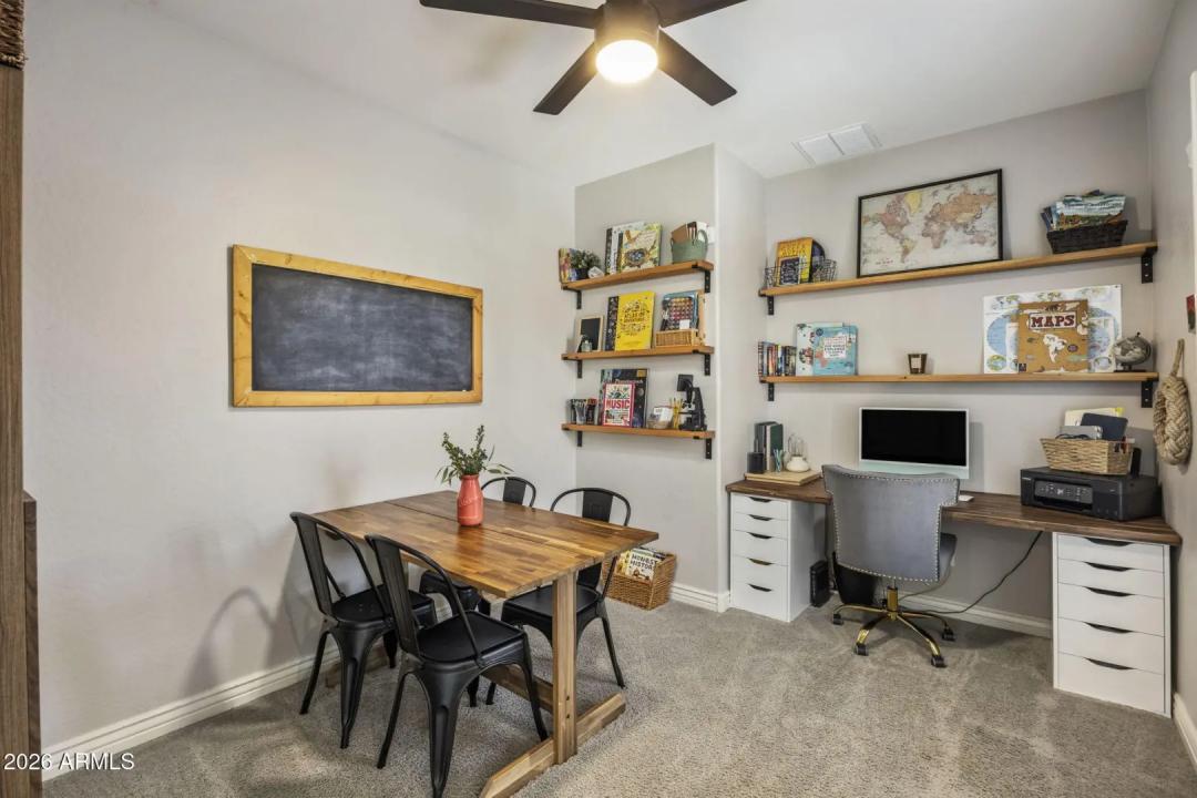 Real Estate Picture 9