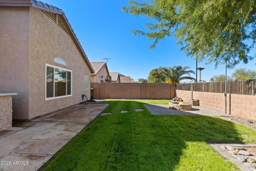 Real Estate Picture 34