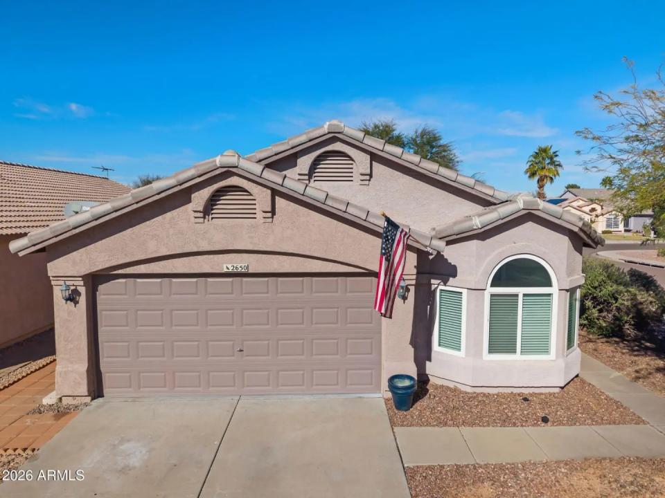 Real Estate Picture 2