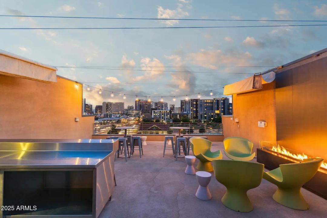 Real Estate Picture 6