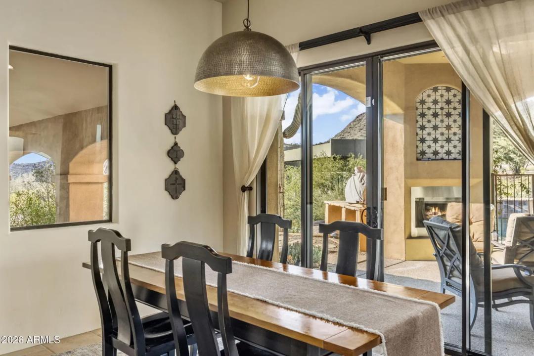 Real Estate Picture 12