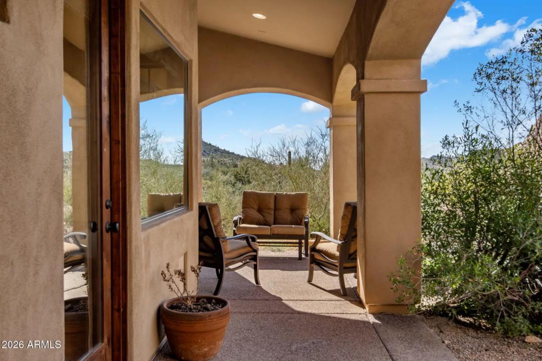 Real Estate Picture 32