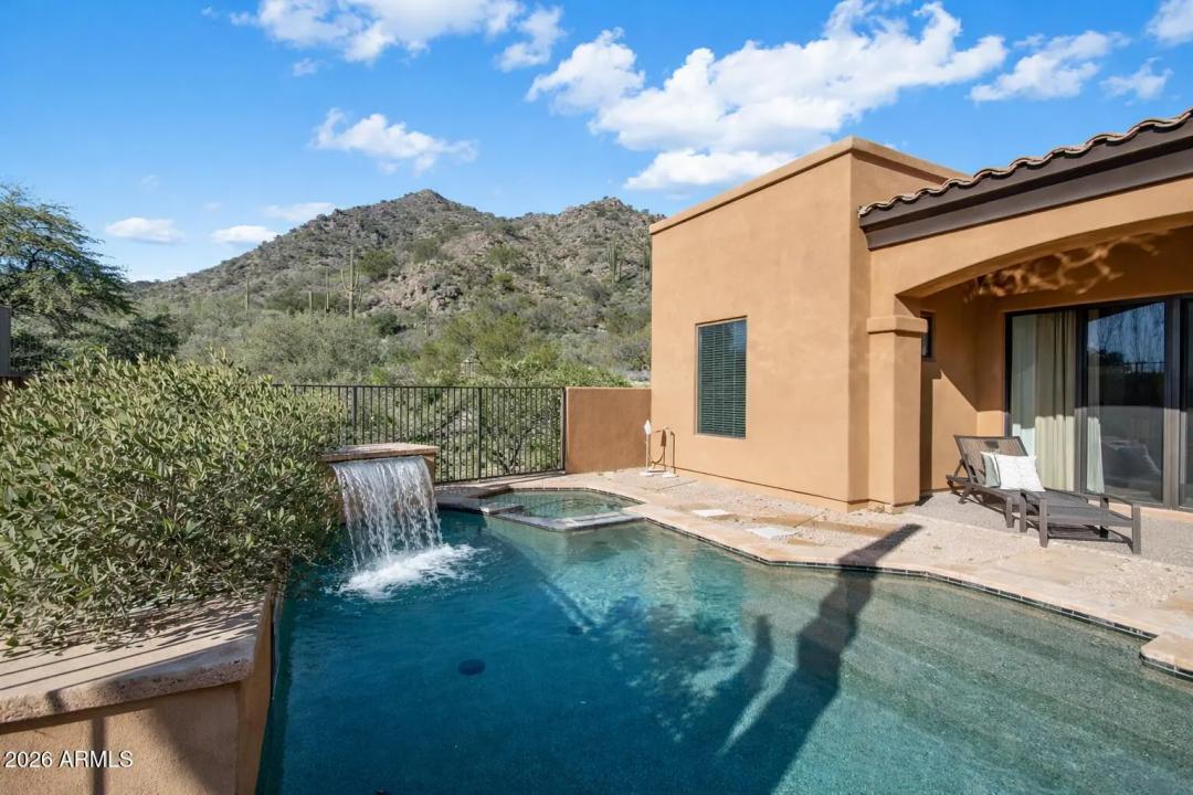 Real Estate Picture 34