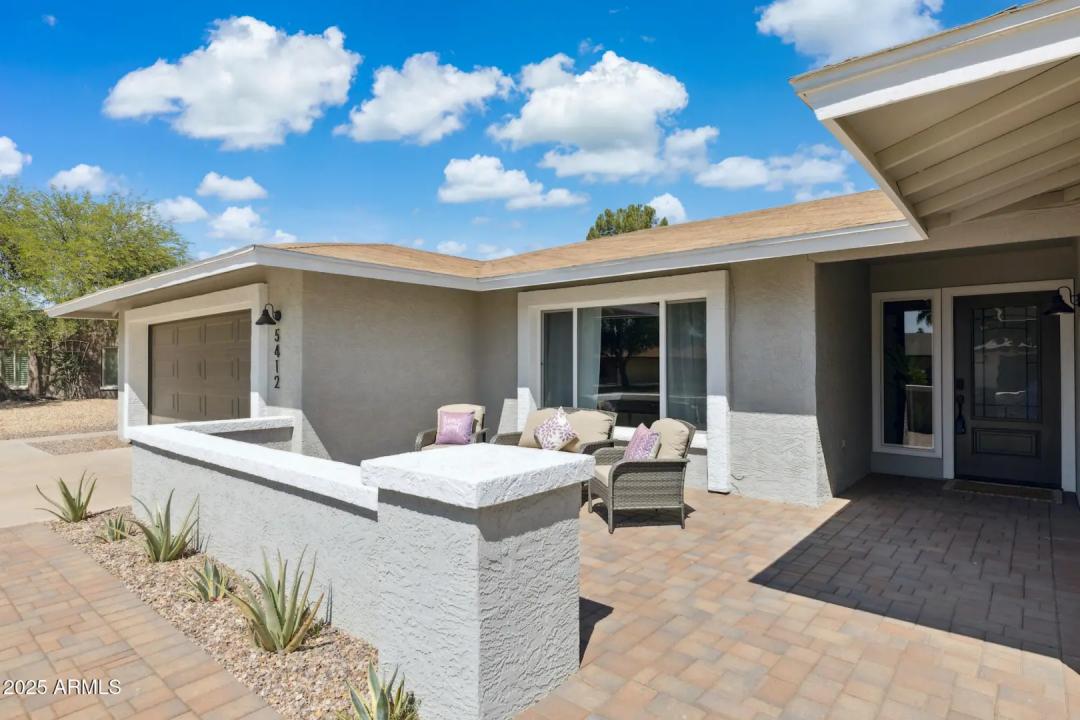 Real Estate Picture 2