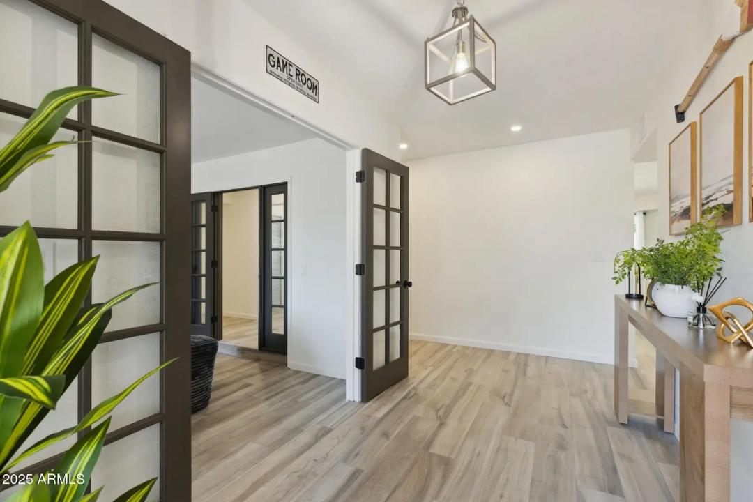 Real Estate Picture 3