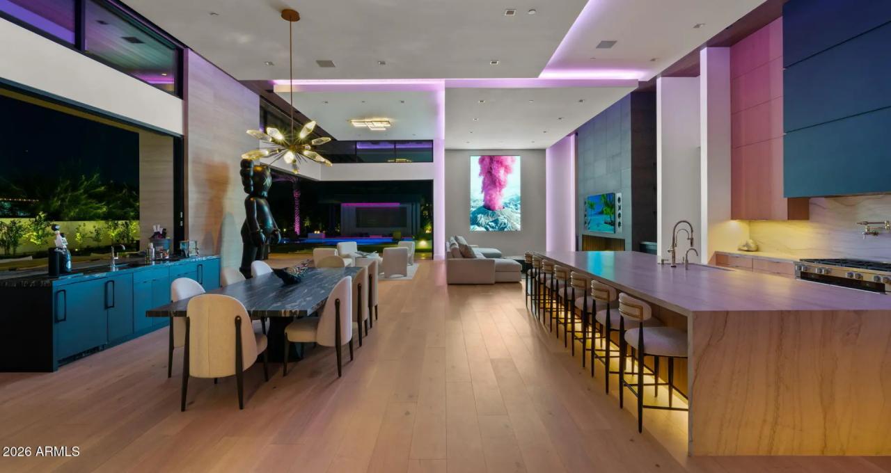 Real Estate Picture 20