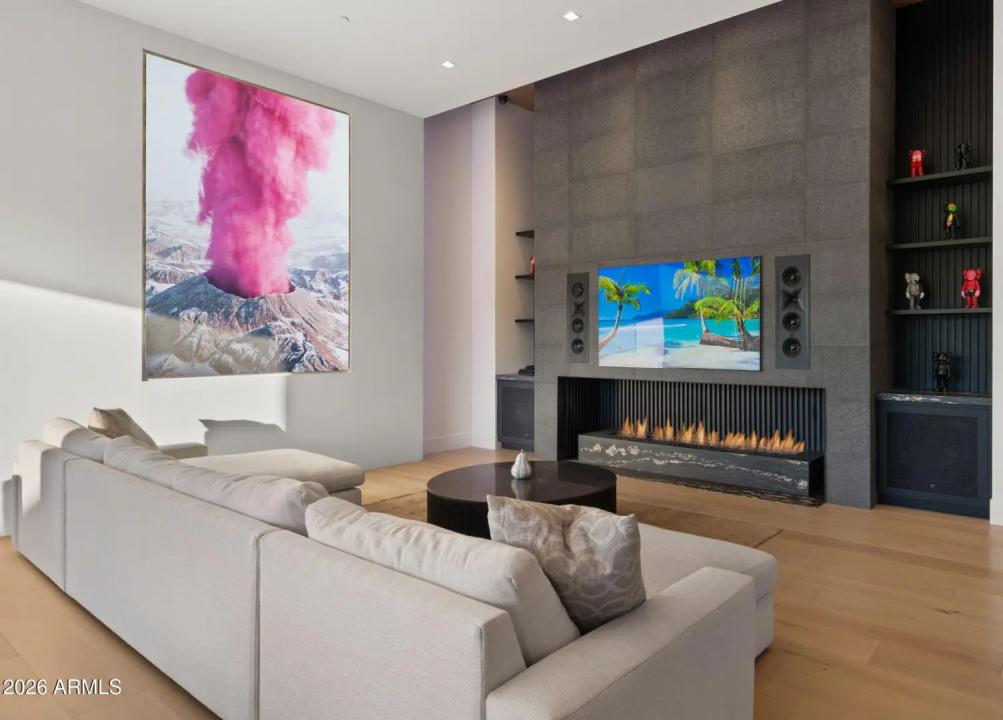 Real Estate Picture 31