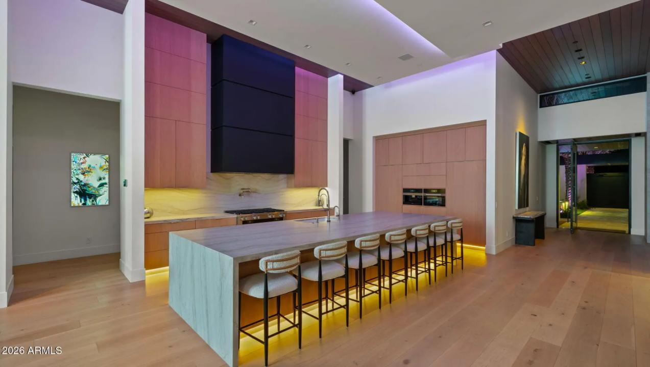 Real Estate Picture 44