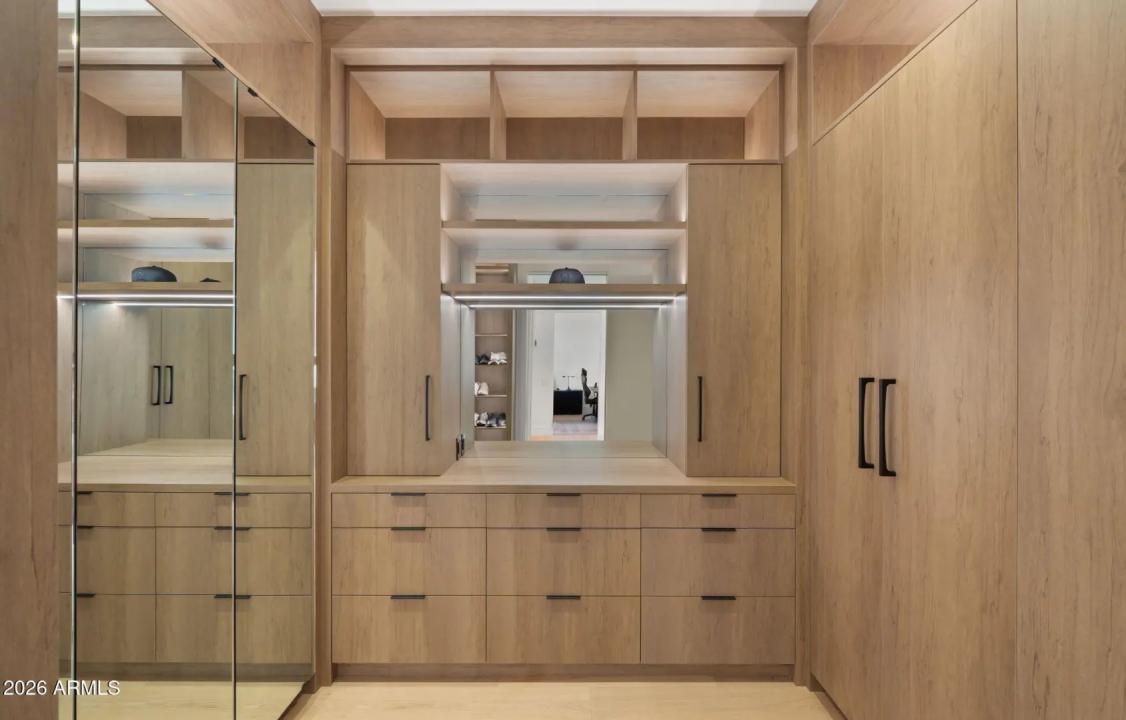 Real Estate Picture 92