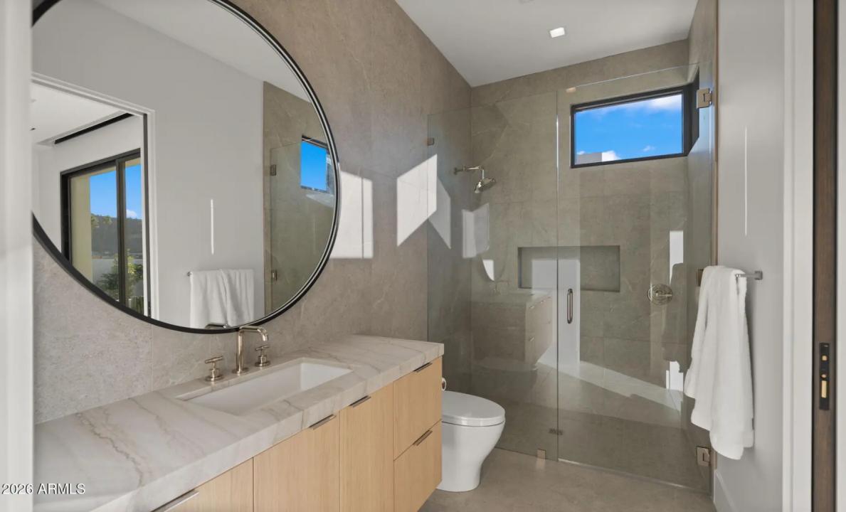 Real Estate Picture 94