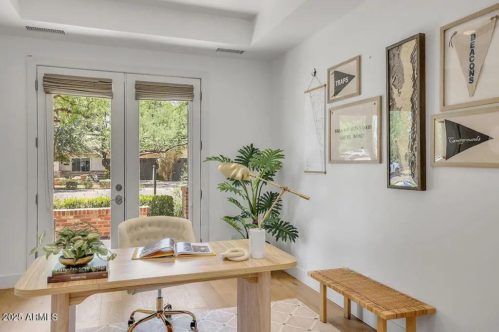 Real Estate Picture 18