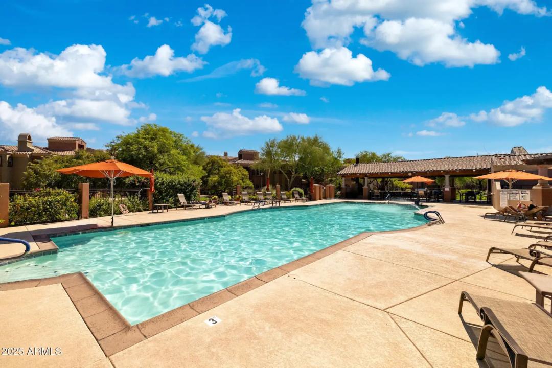 Real Estate Picture 37