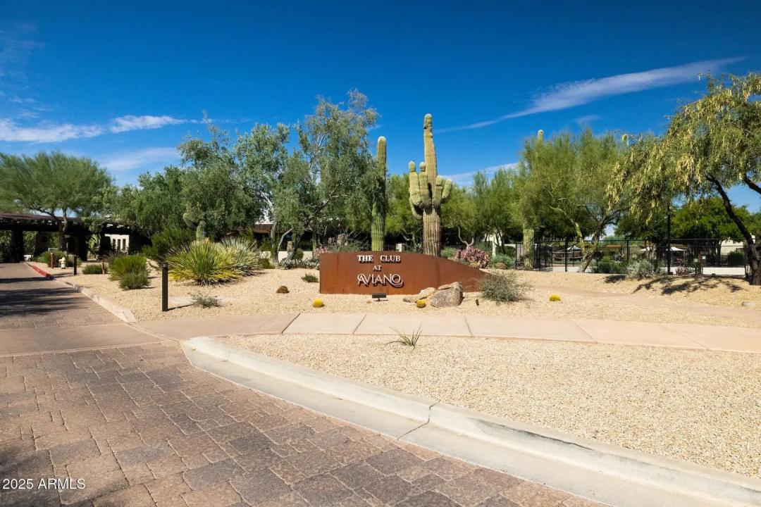 Real Estate Picture 41