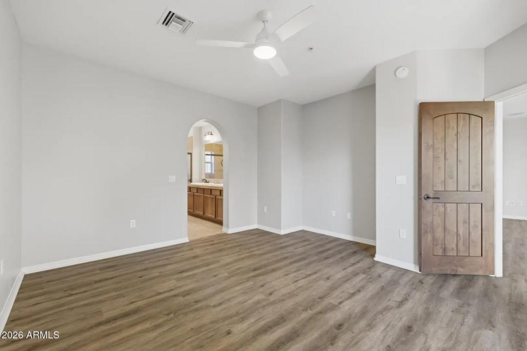 Real Estate Picture 21