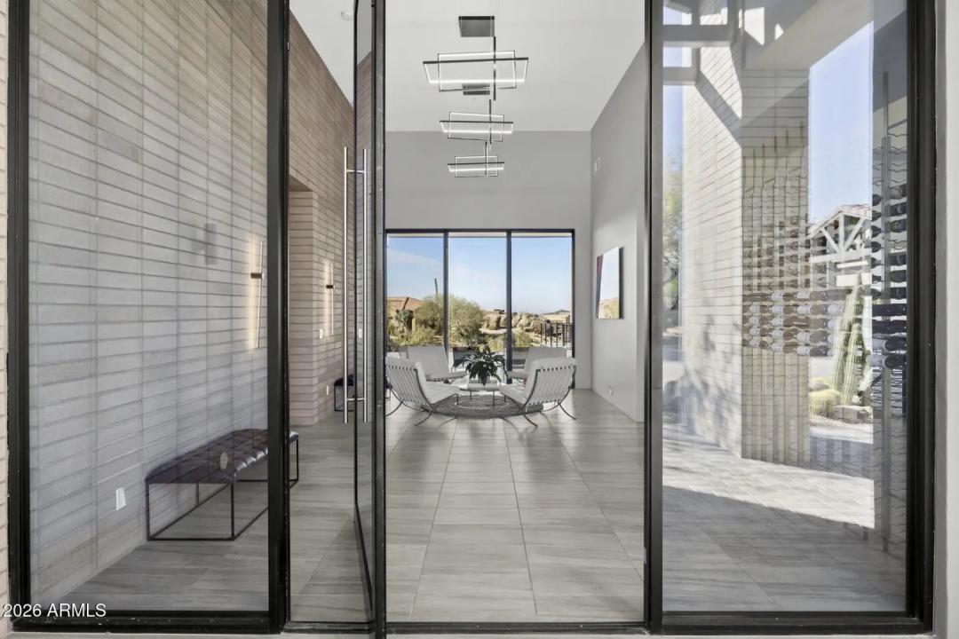 Real Estate Picture 9