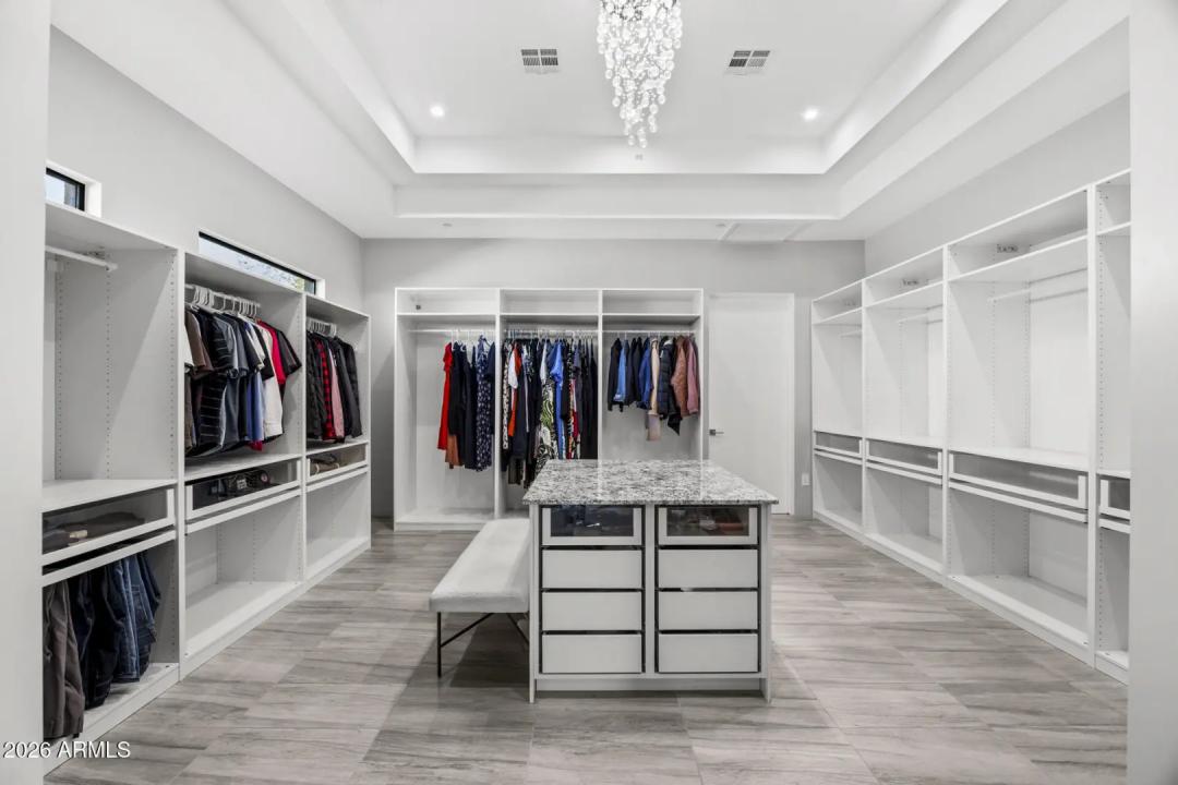 Real Estate Picture 20