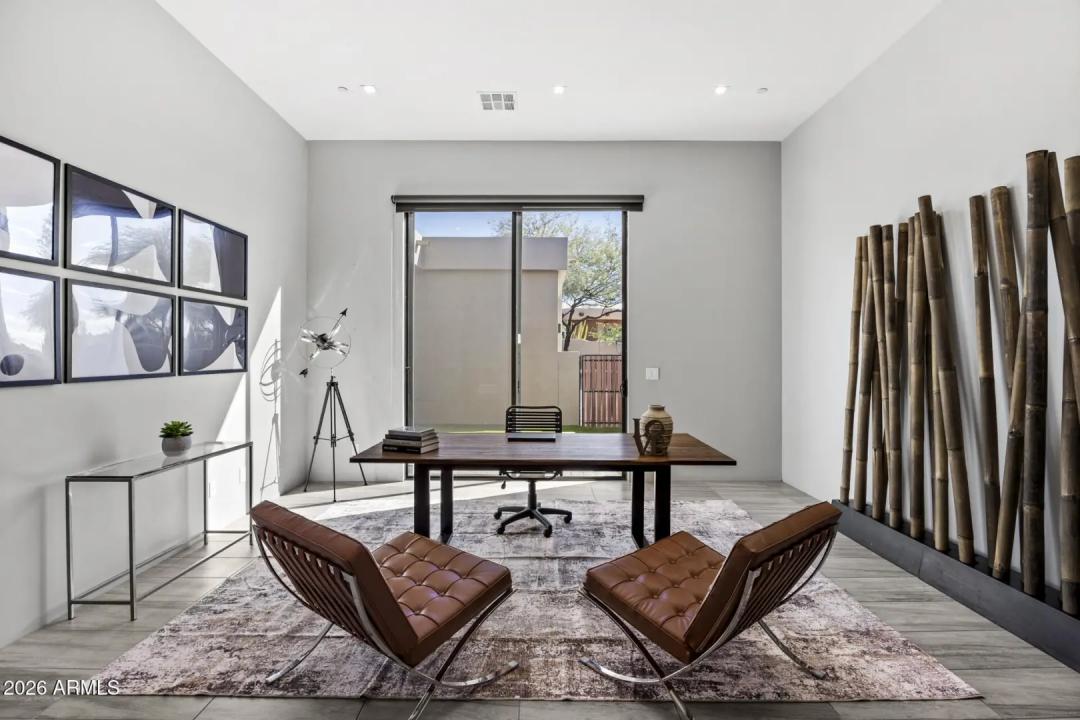 Real Estate Picture 23