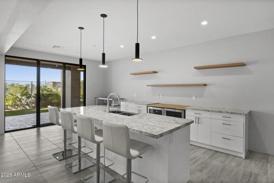 Real Estate Picture 26