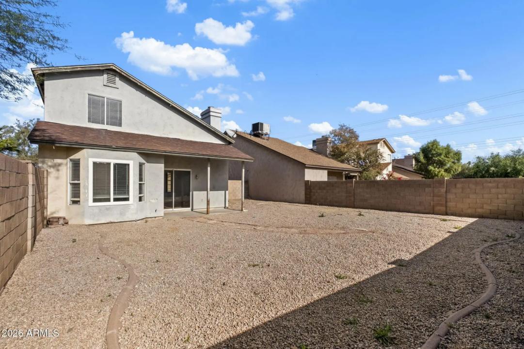 Real Estate Picture 24