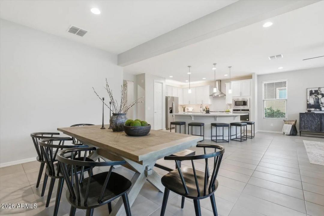 Real Estate Picture 21