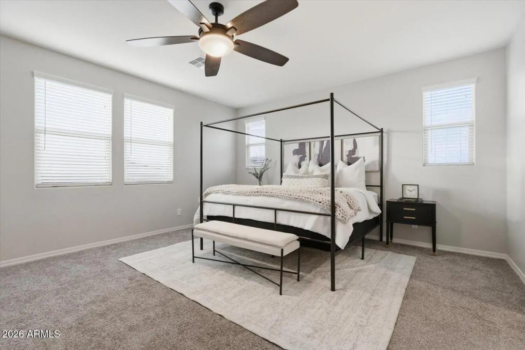 Real Estate Picture 22