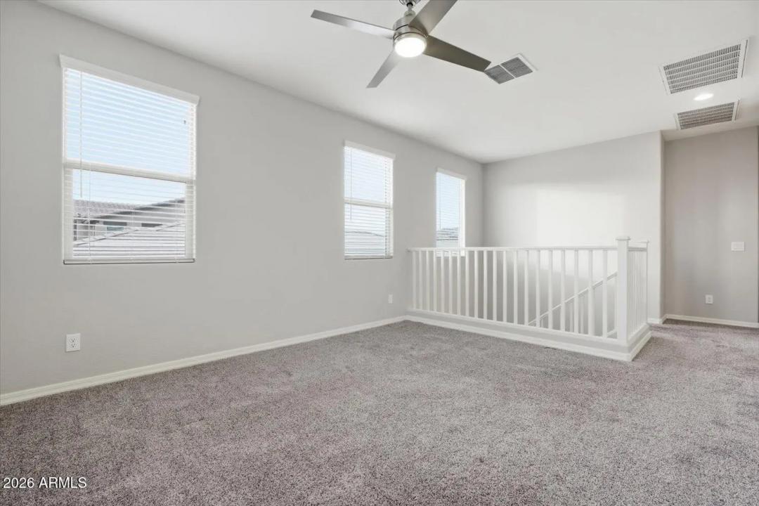 Real Estate Picture 30