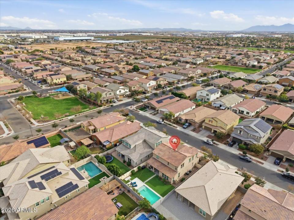 Real Estate Picture 51