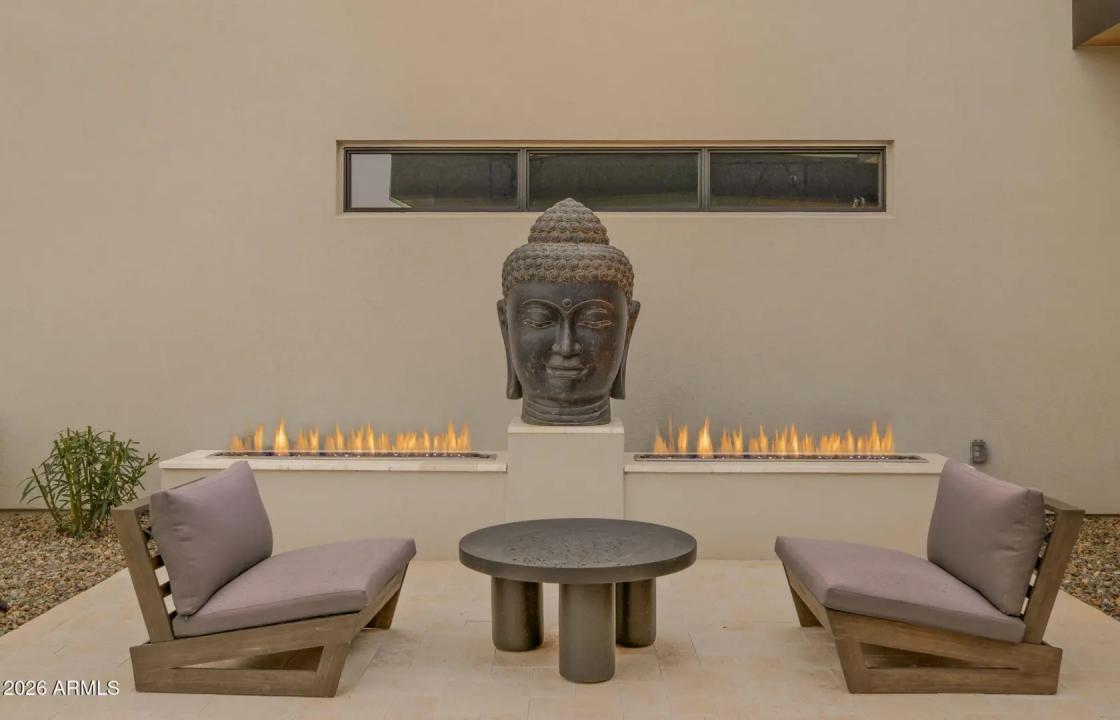 Real Estate Picture 9