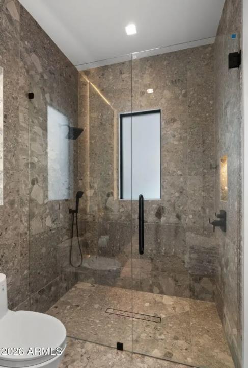 Real Estate Picture 70