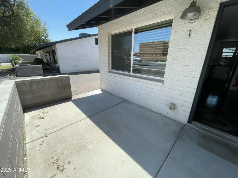 Real Estate Picture 18