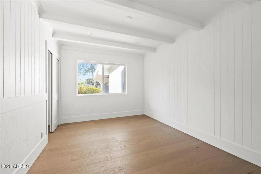 Real Estate Picture 27