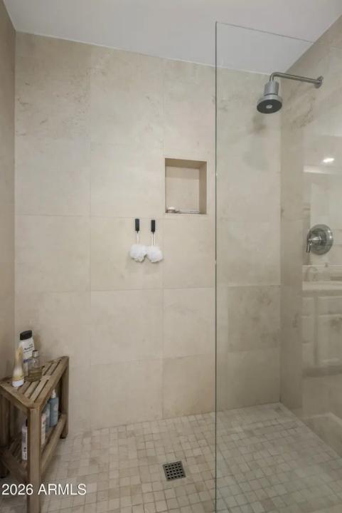 Real Estate Picture 25