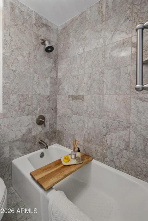 Real Estate Picture 32