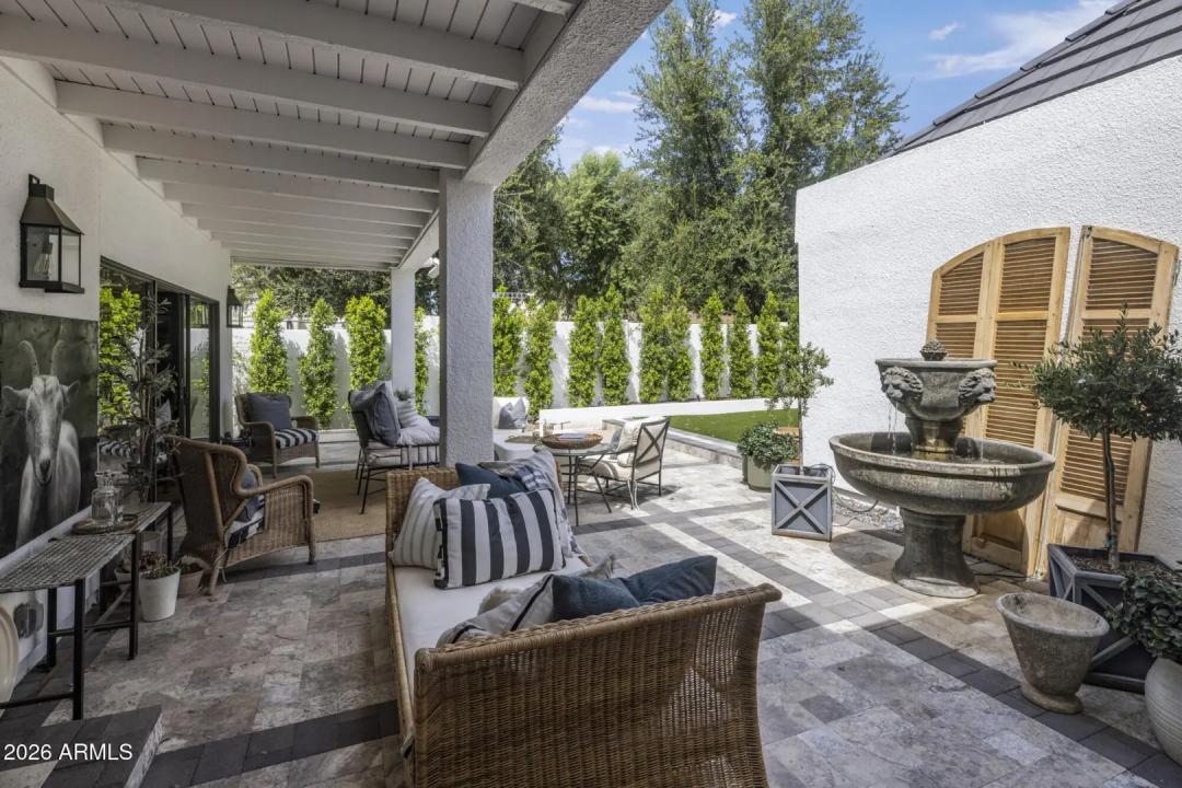 Real Estate Picture 39